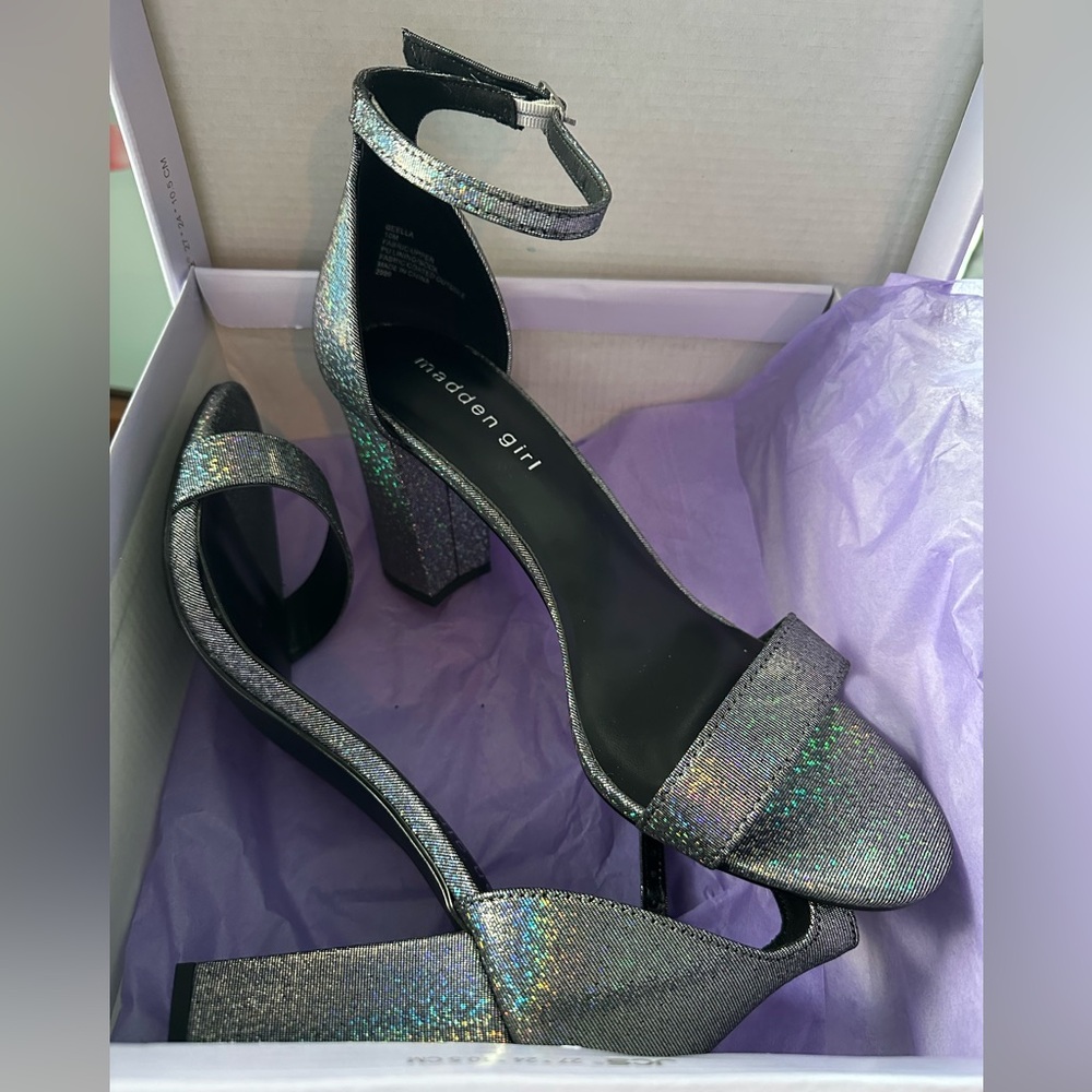 Madden Girl Beeella Black Hologram 3.5” block heel
